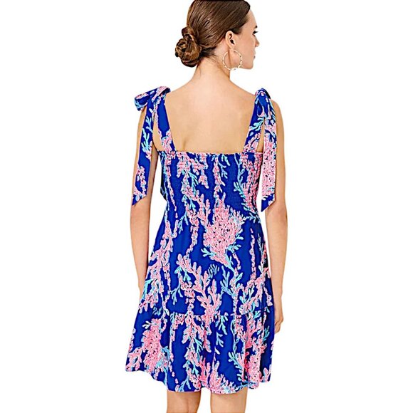 Lilly Pulitzer Kailua Smocked Dress in Borealis Blue NWT - Size Large - Picture 4 of 9